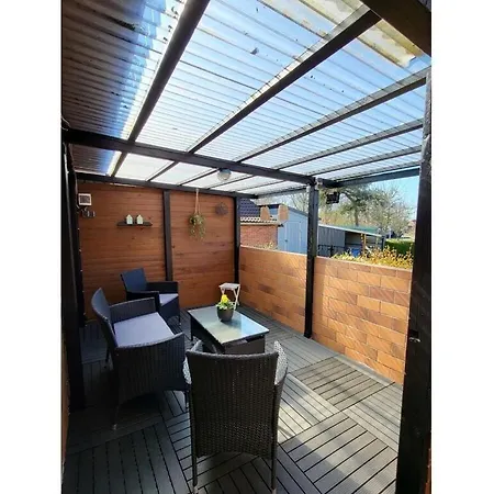 Holiday Home In Eilsum With Swimming Pool * Eilsum